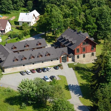 Hotel Svaty Tomas Přední Výtoň Екстериор снимка