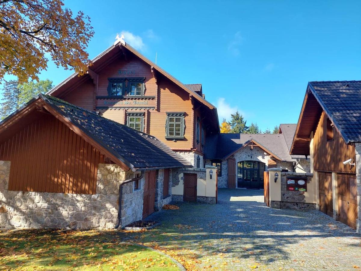 Hotel Svaty Tomas Přední Výtoň Екстериор снимка